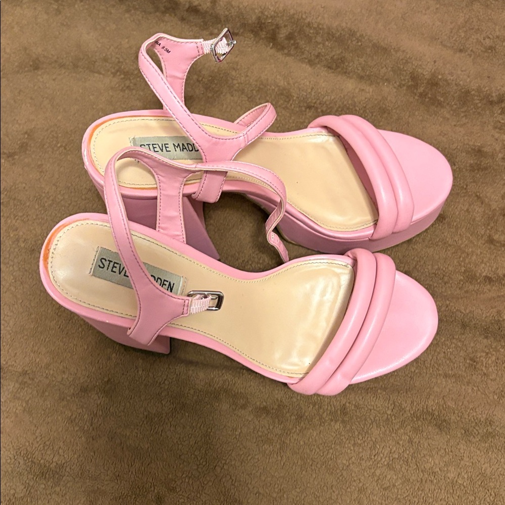 Steve Madden Pink Platform Sandals - Picture 3 of 7